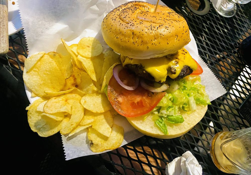 THE DUTCH HOUSE TAVERN Updated September 2024 66 Photos & 117