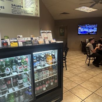 George's Gyros - Dining Room - Salad Near Me - Mesa, Arizona