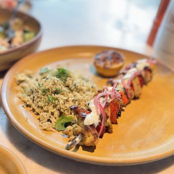 théa - Chicken kebab - Mediterranean Near Me - Phoenix, Arizona théa - Chicken kebab - Mediterranean Near Me - Phoenix, Arizona