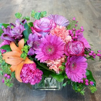 Harriets Flowers - Florists Near Me - Ruskin, Florida