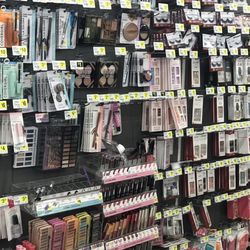 Dollar General Market - Makeup
