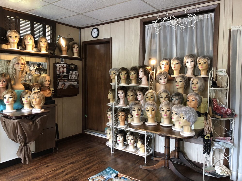 BATCHELOR’S BEAUTY BASKET & WIG SHOP Updated August 2024 13 Photos