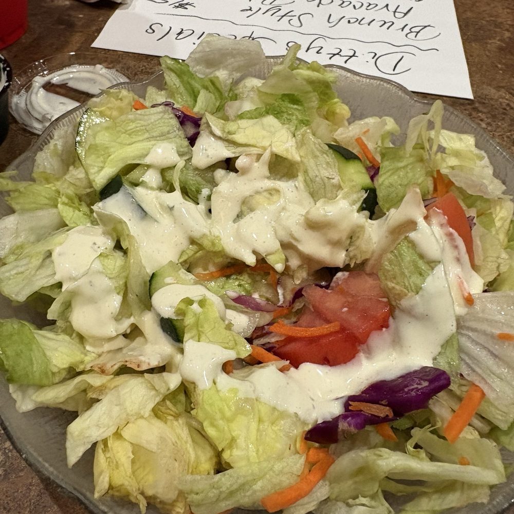Ditty's - Side salad - Gas Stations Near Me - Kimball, South Dakota
