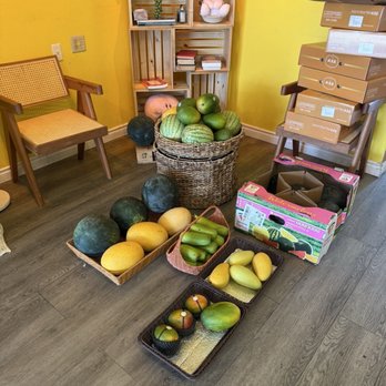Fruit Kingdom - Fruits & Veggies Near Me - Arcadia, California