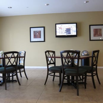 Days Inn & Suite - Hotels Near Me - Rockdale, Texas Days Inn & Suite - Hotels Near Me - Rockdale, Texas