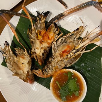 Smiley Thai and Sushi - Prawns- wish it was a bit bigger but the sauce is yummy - Thai Near Me - Mount Juliet, Tennessee
