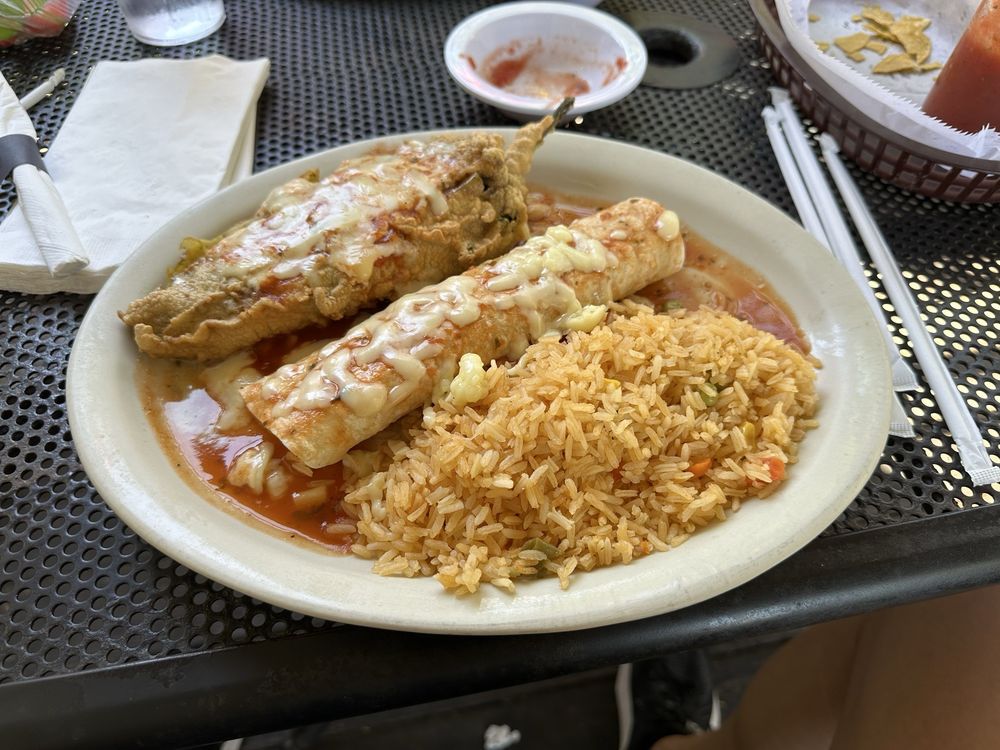 Alchile Mexican Grill Logo