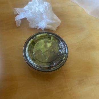 Islands Restaurant - guacamole - Burgers Near Me - Seal Beach, California