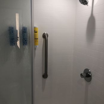 Tru by Hilton Florence I-95 - Clean bathroom! - Hotels Near Me - Florence, South Carolina Tru by Hilton Florence I-95 - Clean bathroom! - Hotels Near Me - Florence, South Carolina