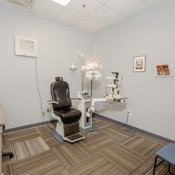 Plymouth Family EyeCare