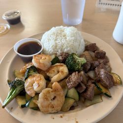Hibachi of Japan - Shrimp and beef special
