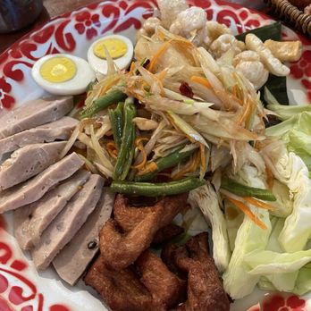 Rao Thai Eatery - Rao's Platter - Thai Near Me - Elk Grove, California Rao Thai Eatery - Rao's Platter - Thai Near Me - Elk Grove, California