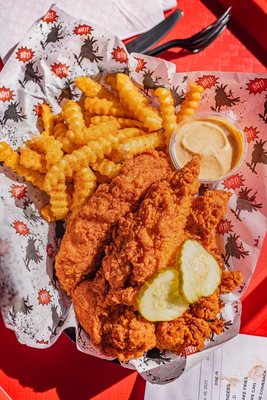 Howlin' Ray's Hot Chicken - Pasadena by null