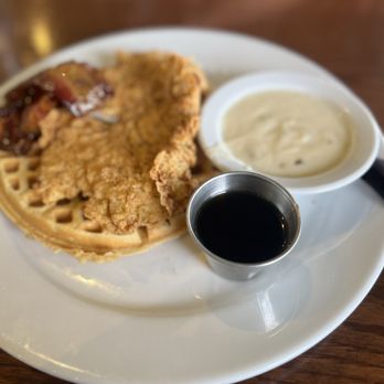 Boathouse Bar & Grill - Chicken and Waffles - Seafood Near Me - Athens, Texas Boathouse Bar & Grill - Chicken and Waffles - Seafood Near Me - Athens, Texas