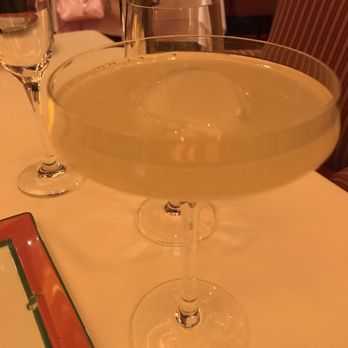 Le Cirque - Le solitaire cocktail - French Near Me - Las Vegas, Nevada Le Cirque - Le solitaire cocktail - French Near Me - Las Vegas, Nevada