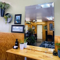 The Local's Choice Haircutting