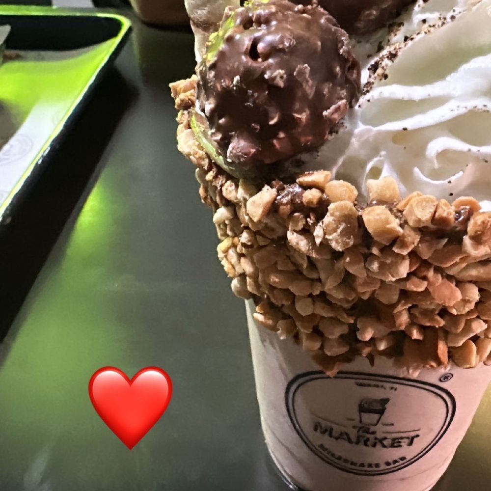 Ferrero Roche Milkshake Ferrero Roche Milkshake