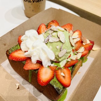 Da Vien Coffee - Berry Matcha Toast - Desserts Near Me - Westminster, California Da Vien Coffee - Berry Matcha Toast - Desserts Near Me - Westminster, California