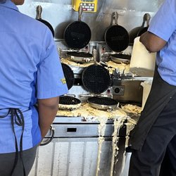 Waffle House - The waffles station