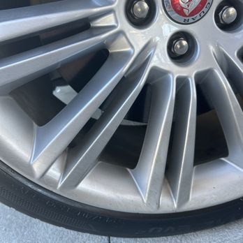 Tidal Wave Auto Spa - Another rim left filthy after their tire "cleaner treatment" - Car Wash Near Me - Lecanto, Florida