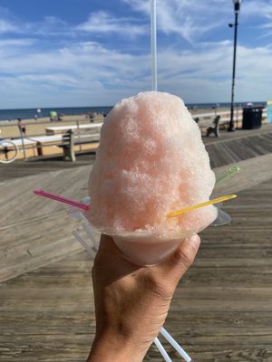 Betty's Icebox by null