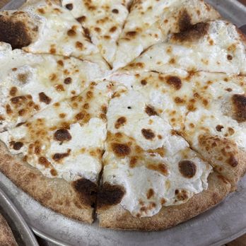 Fahrenheit Pizza & Brewhouse - Pizza Near Me - Asheville, North Carolina Fahrenheit Pizza & Brewhouse - Pizza Near Me - Asheville, North Carolina