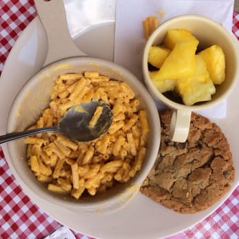 The Bake Shoppe & Cafe - Boxed Mac-n-cheese? Kinda lame - Bakeries Near Me - Cypress, Texas