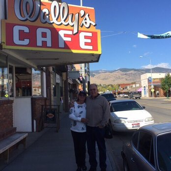 Wally's Cafe - Breakfast & Brunch Near Me - Salmon, Idaho
