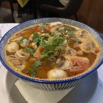 Kin Long Beach - Tom Yum - Thai Near Me - Long Beach, California
