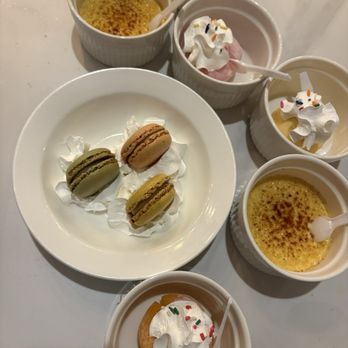 Sushi Loop - Sushi Bars Near Me - Chicago, Illinois