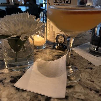 Hanny's - Lounges Near Me - Phoenix, Arizona