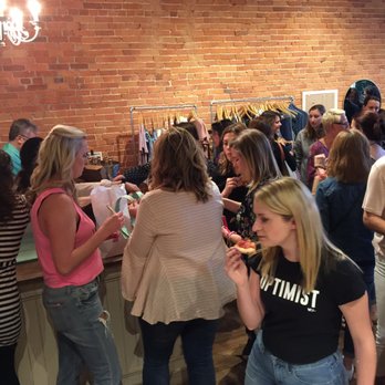 The Color Mint - Women's Clothing Near Me - Haverhill, Massachusetts