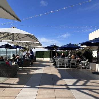 Sun Deck - entrance area seating - American Near Me - Coronado, California