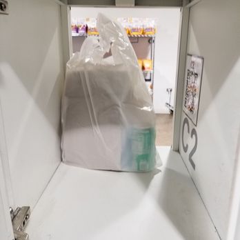 Plant B - the inside of a container with a plastic bag on top of it - Food Delivery Services Near Me - Chicago, Illinois