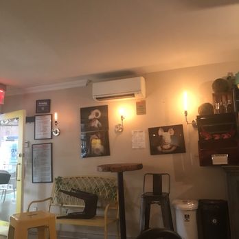 Mellow Yellow - Beautiful decor - Coffee & Tea Near Me - New York, New York Mellow Yellow - Beautiful decor - Coffee & Tea Near Me - New York, New York