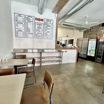 Mix Mex Cue - the interior of a restaurant - Mexican Near Me - Chicago, Illinois