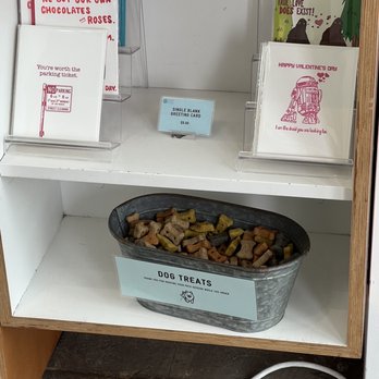 Andytown Coffee Roasters - (Jan 2023) Pet friendly with treats available! - Coffee Roasteries Near Me - San Francisco, California Andytown Coffee Roasters - (Jan 2023) Pet friendly with treats available! - Coffee Roasteries Near Me - San Francisco, California