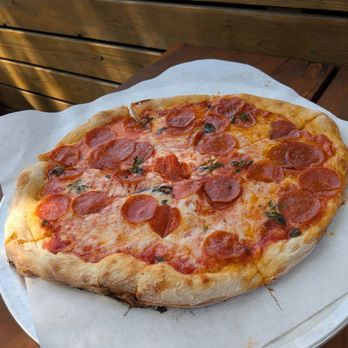 Casa East Sac - Pizza - Beer, Wine & Spirits Near Me - Sacramento, California Casa East Sac - Pizza - Beer, Wine & Spirits Near Me - Sacramento, California