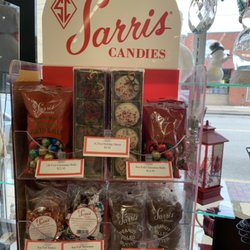 Jennifer's Cards & Gifts - Sarris Christmas Candy!!!