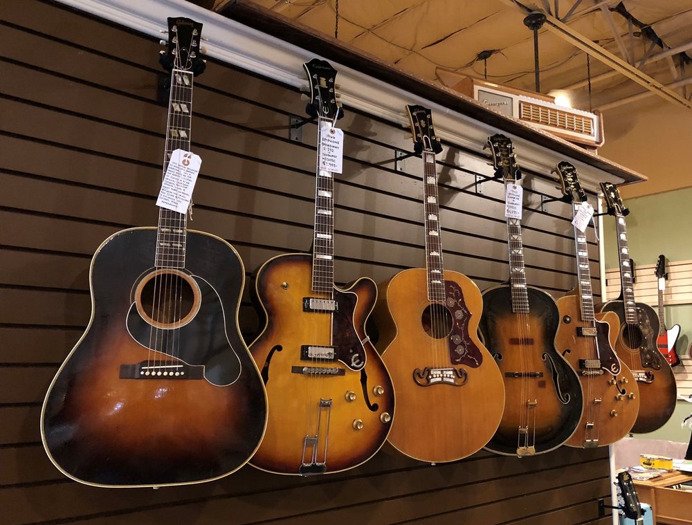 GUITARS WEST 40 Photos Guitar Stores 41110 Sandalwood Cir