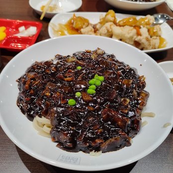 Kim's Noodle - Korean Near Me - North York, Ontario