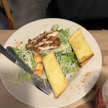 Pinchers - Salad - Seafood Near Me - Marco Island, Florida