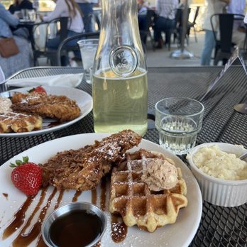The Daily Ration - Chicken and waffles, grits, elderflower mimosa - Breakfast & Brunch Near Me - Chattanooga, Tennessee The Daily Ration - Chicken and waffles, grits, elderflower mimosa - Breakfast & Brunch Near Me - Chattanooga, Tennessee