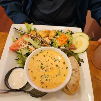 Upriver Grill & Taproom - Soup and salad - American Near Me - Marblemount, Washington