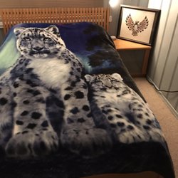 Midland Tarp Zone - Snow Leopard Blanket