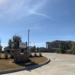 Auberge of Tyler by NE Property Management - Entrance to AUBERGE.
