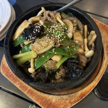 Hing Kee Restaurant - Vietnamese Near Me - Chicago, Illinois