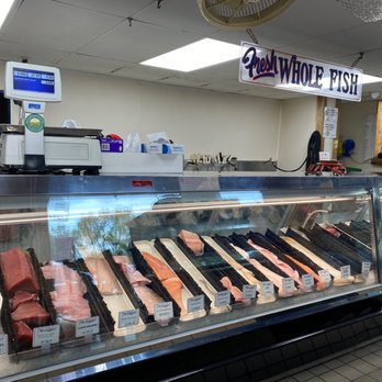 Ward's Seafood Market - Wall to wall seafood - Seafood Markets Near Me - Clearwater, Florida Ward's Seafood Market - Wall to wall seafood - Seafood Markets Near Me - Clearwater, Florida