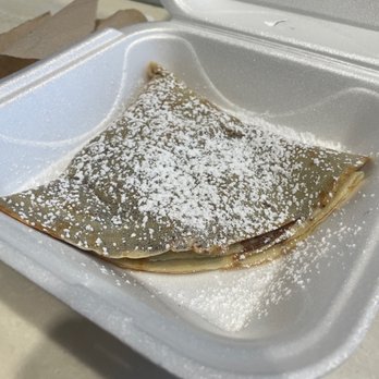 Le Crepes - Nutella strawberry crepe - Creperies Near Me - Jacksonville, Florida Le Crepes - Nutella strawberry crepe - Creperies Near Me - Jacksonville, Florida