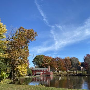 Cooper's Pond Park - Parks Near Me - Bergenfield, New Jersey